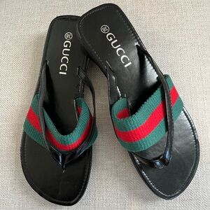 Gucci Black Leather Thong With Red and Green Woven Straps, Women’s Size 38, US 8
